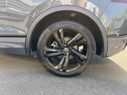 Photo 9 Volkswagen Tiguan  2.0 TDI 150ch R-Line Exclusive DSG7