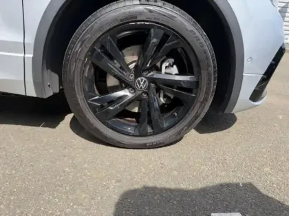 Photo 7 Volkswagen Tiguan  1.4 eHybrid 245ch R-Line Exclusive DSG6