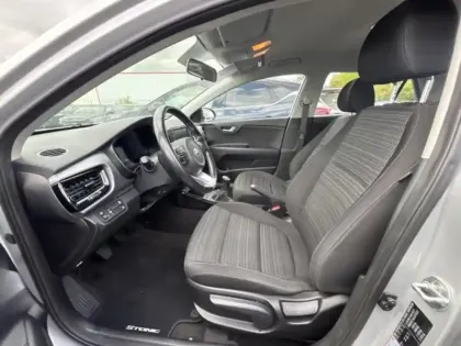 Photo 10 Kia Stonic  1.0 T-GDi 100ch ISG Active Euro6d-T