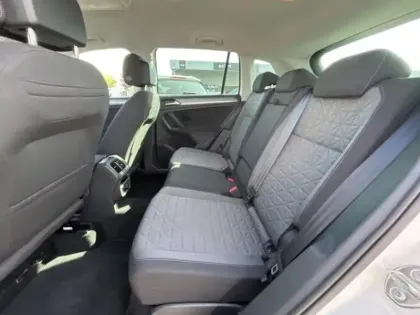 Photo 11 Volkswagen Tiguan  1.5 TSI 150ch Life DSG7