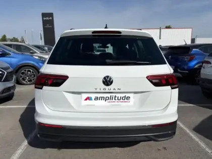 Photo 6 Volkswagen Tiguan  1.5 TSI 150ch Life DSG7