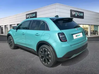 Photo 19 Fiat 600  1.2 Hybrid Turbo 110ch La Prima eDCT6
