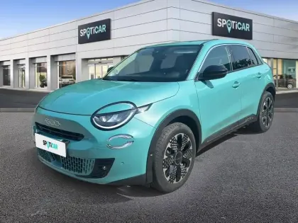 Photo 15 Fiat 600  1.2 Hybrid Turbo 110ch La Prima eDCT6