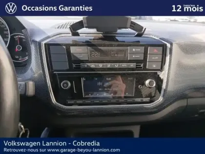 Photo 10 Volkswagen Up e-! Electrique 83ch Life Plus