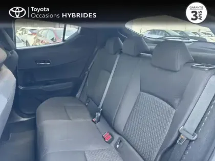Photo 11 Toyota C-HR  2.0 Hybride 184ch Design Ultimate E-CVT