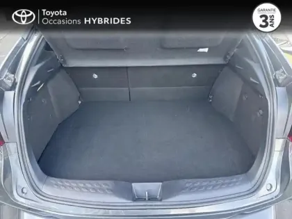 Photo 24 Toyota C-HR  2.0 Hybride 184ch Design Ultimate E-CVT