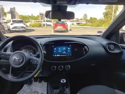 Photo 5 Toyota Aygo  X 1.0 VVT-i 72ch Dynamic MY24