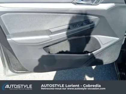 Photo 13 Volkswagen Golf  2.0 TDI SCR 115ch Life DSG7