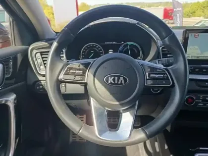 Photo 9 Kia Xceed  1.6 GDi 105ch + Plug-In 60.5ch Design DCT6 MY22