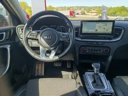 Photo 8 Kia Xceed  1.6 GDi 105ch + Plug-In 60.5ch Design DCT6 MY22