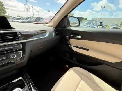 Photo 29 BMW Serie 2 Série 2 Coupé 218i 136ch Luxury