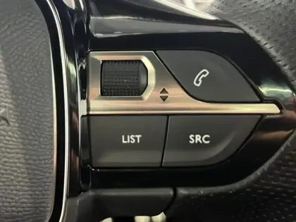 Photo 12 Peugeot 3008  HYBRID 225ch GT Pack e-EAT8