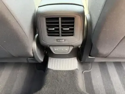 Photo 14 Volkswagen T-roc  1.5 TSI EVO 150ch Style DSG7