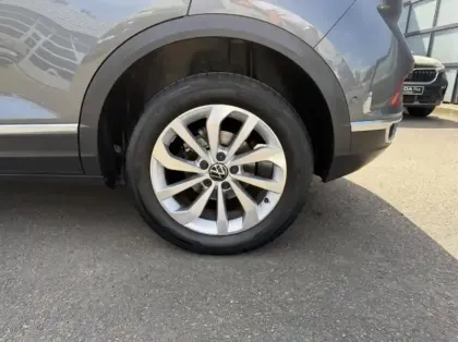 Photo 8 Volkswagen T-roc  1.5 TSI EVO 150ch Style DSG7