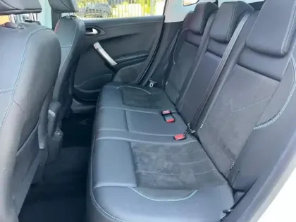 Photo 11 Peugeot 2008  1.2 Essence 130ch E6.c Crossway S&S