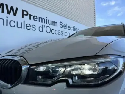 Photo 24 BMW Serie 3 Série 3 Touring 320iA 184ch Business Design