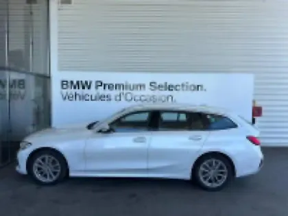 Photo 14 BMW Serie 3 Série 3 Touring 320iA 184ch Business Design