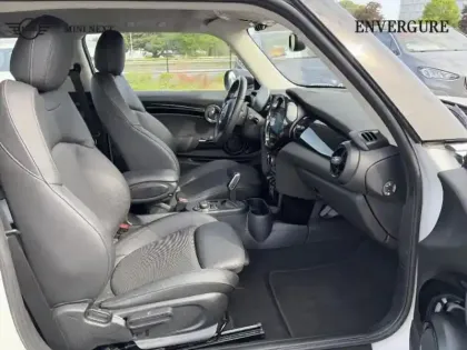 Photo 8 Mini Mini  Cooper SE 184ch  Essential BVA