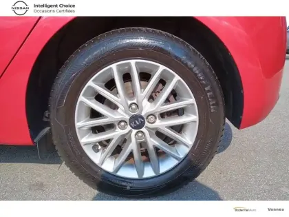 Photo 14 Kia Rio  1.0 T-GDi 100 ch DCT7