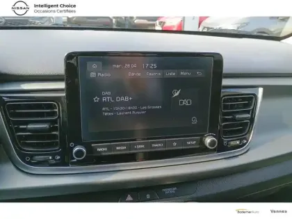 Photo 7 Kia Rio  1.0 T-GDi 100 ch DCT7