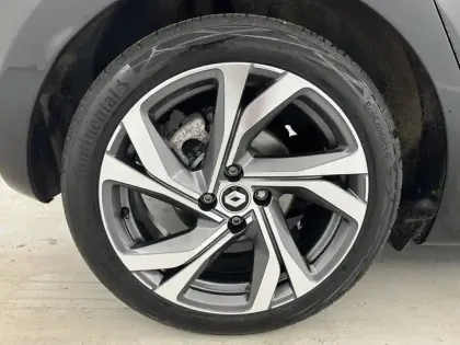 Photo 30 Renault Clio  E-Tech hybride 145