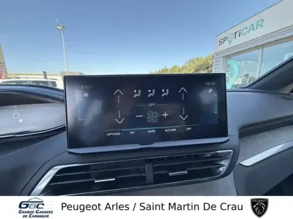 Photo 17 Peugeot 3008  Hybrid 225 e-EAT8