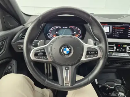 Photo 29 BMW Serie 1 M135i xDrive 306 ch BVA8