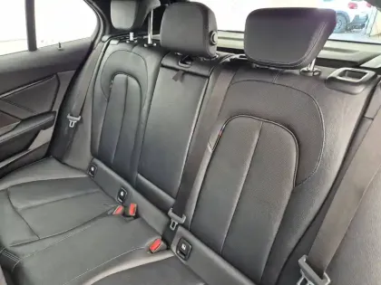 Photo 23 BMW Serie 1 M135i xDrive 306 ch BVA8