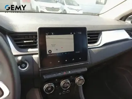 Photo 12 Renault Captur  E-Tech full hybrid 145