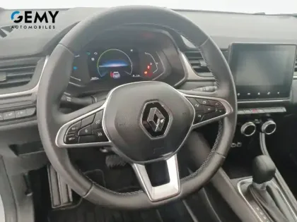 Photo 27 Renault Captur  E-Tech full hybrid 145