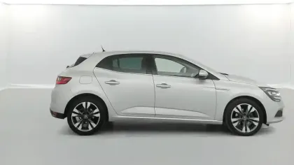 Photo 14 Renault Megane Mégane IV Berline TCe 140 Energy