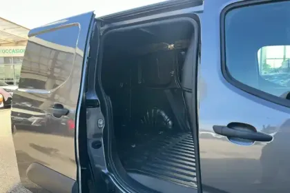 Photo 27 Peugeot Partner  FOURGON STANDARD 650 KG BLUEHDI 100 S&S BVM6