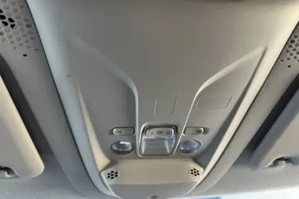 Photo 20 Peugeot Partner  FOURGON STANDARD 650 KG BLUEHDI 100 S&S BVM6