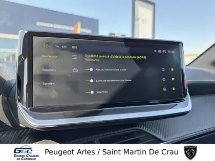 Photo 19 Peugeot 208  Hybrid 145 ch e-DCS6