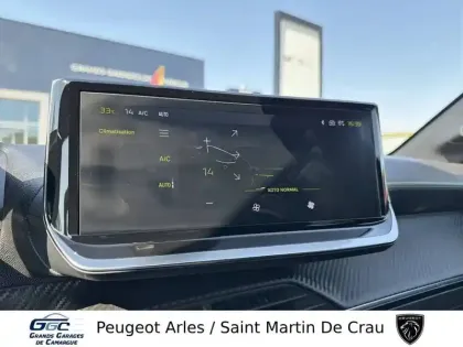 Photo 16 Peugeot 208  Hybrid 145 ch e-DCS6