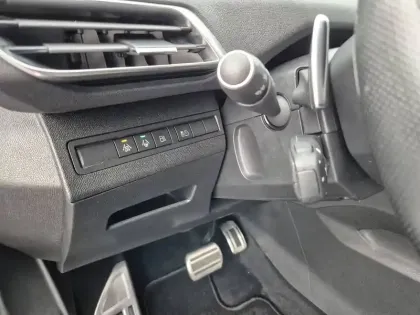Photo 38 Peugeot 3008  Hybrid 225 e-EAT8