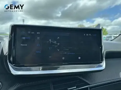 Photo 22 Peugeot 208  Electrique 54 kWh 156ch