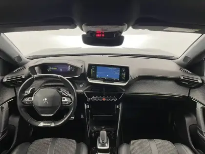 Photo 24 Peugeot 2008  PureTech 130 S&S EAT8