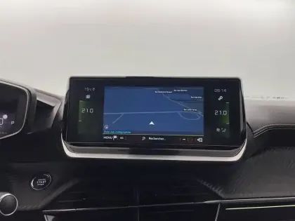 Photo 19 Peugeot 2008  PureTech 130 S&S EAT8