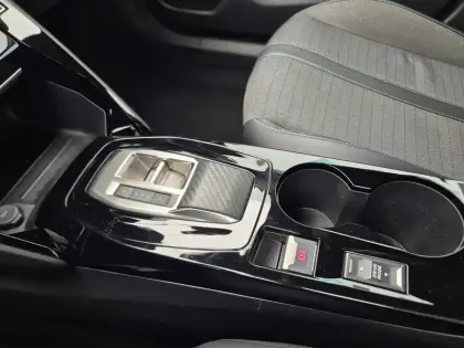 Photo 12 Peugeot 2008  BlueHDi 130 S&S EAT8