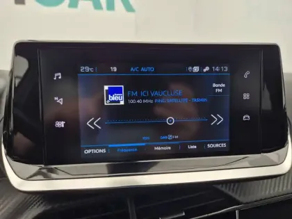 Photo 16 Peugeot 2008  BlueHDi 130 S&S EAT8