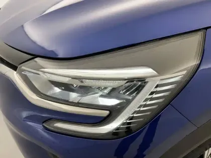 Photo 34 Renault Captur  E-Tech full hybrid 145