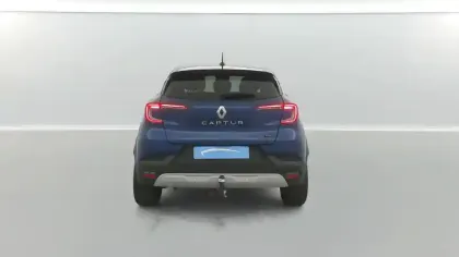 Photo 12 Renault Captur  E-Tech full hybrid 145