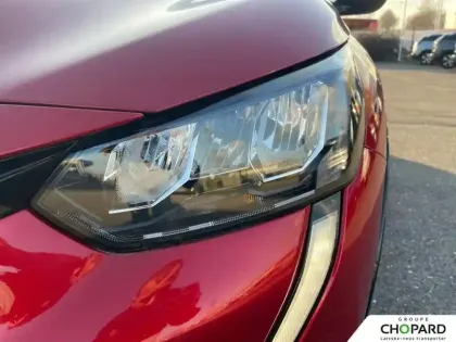 Photo 21 Peugeot 208  Electrique 50 kWh 136ch