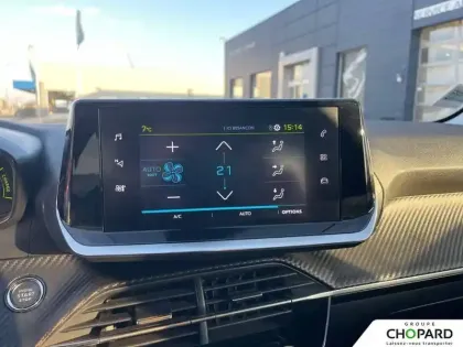 Photo 13 Peugeot 208  Electrique 50 kWh 136ch