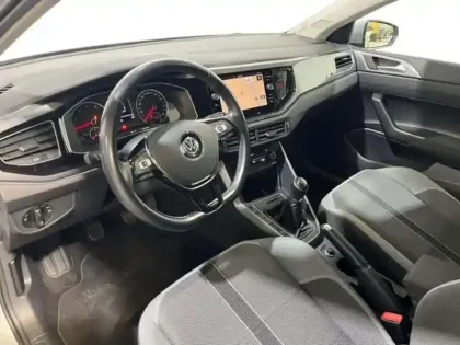 Photo 8 Volkswagen Polo 1.0 TSI 95 S&S BVM5 Copper Line