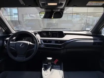 Photo 7 Lexus UX 250H 2WD Premium Edition