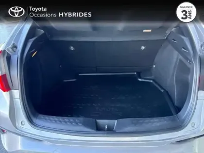 Photo 9 Toyota C-HR  122h Design 2WD E-CVT RC18