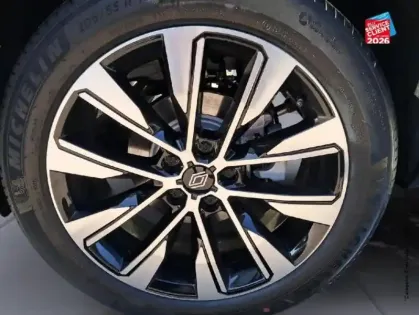 Photo 9 Renault Austral  1.2 E-Tech full hybrid 200ch Techno - 26