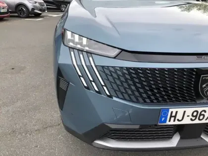 Photo 15 Peugeot 3008  Hybrid 145 e-DCS6